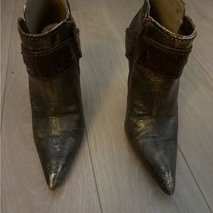 Silver/Gold ankle boots! Super cute and never worn
